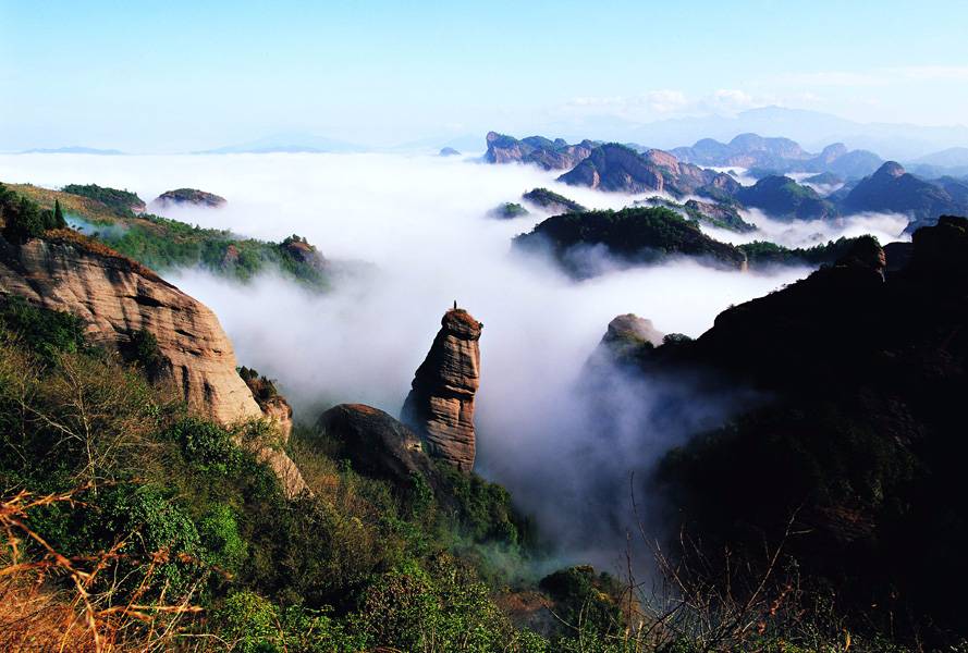 国庆节漫游武夷山九曲溪竹筏/天游峰/云窝/虎啸岩/一线天 武夷宫/仿宋古街/农家品茶动车四日游